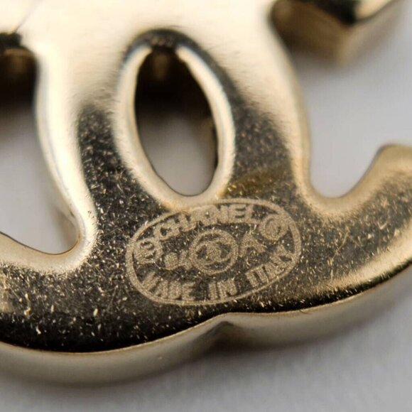 CHANEL CC Logos Cosmetics Makeup Charm Earrings Gold Tone 04A Auth w/Box - Picture 6 of 6